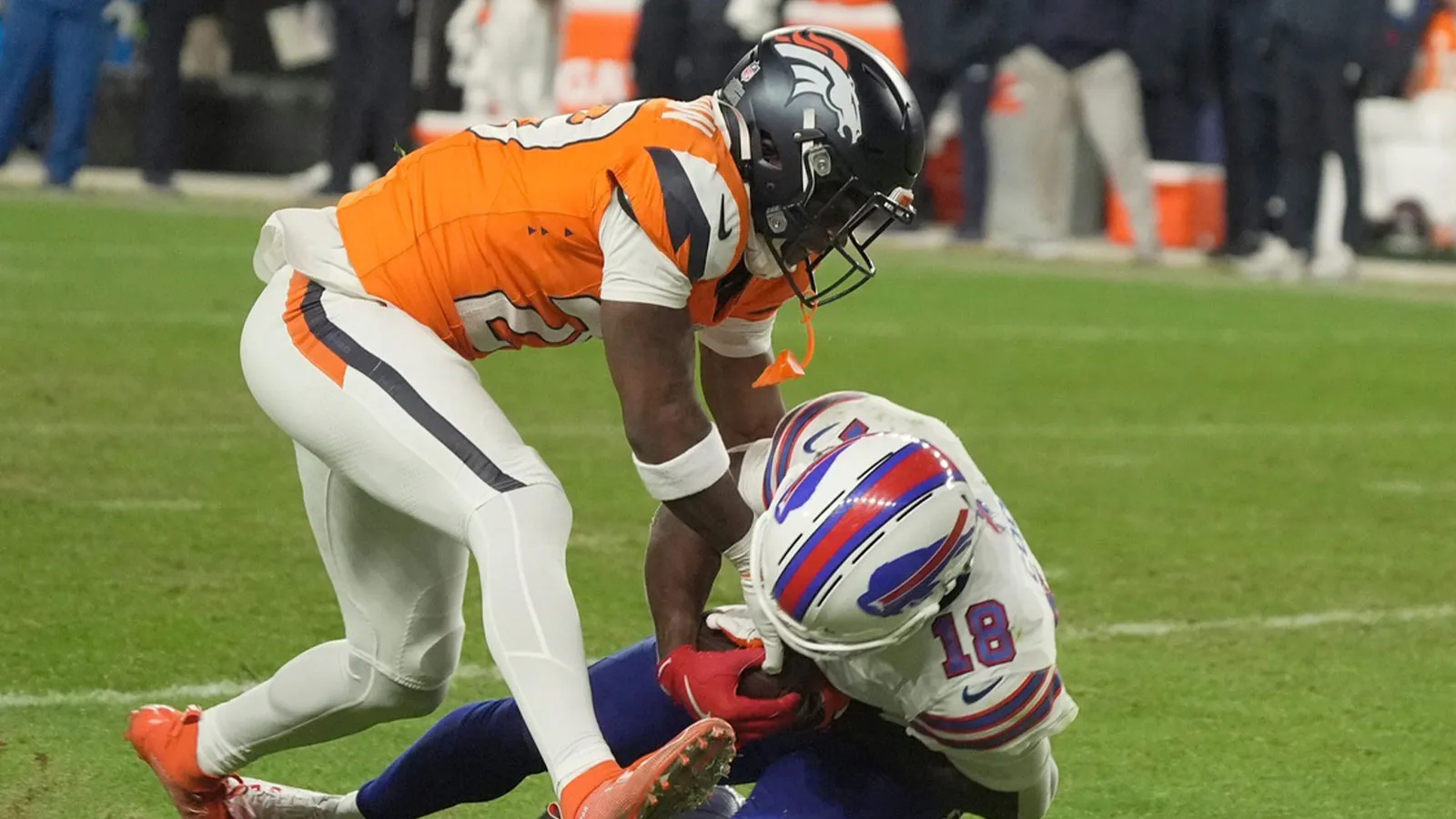 公羊隊與 Brandin Cooks INT 相似的表現讓球迷們沸騰