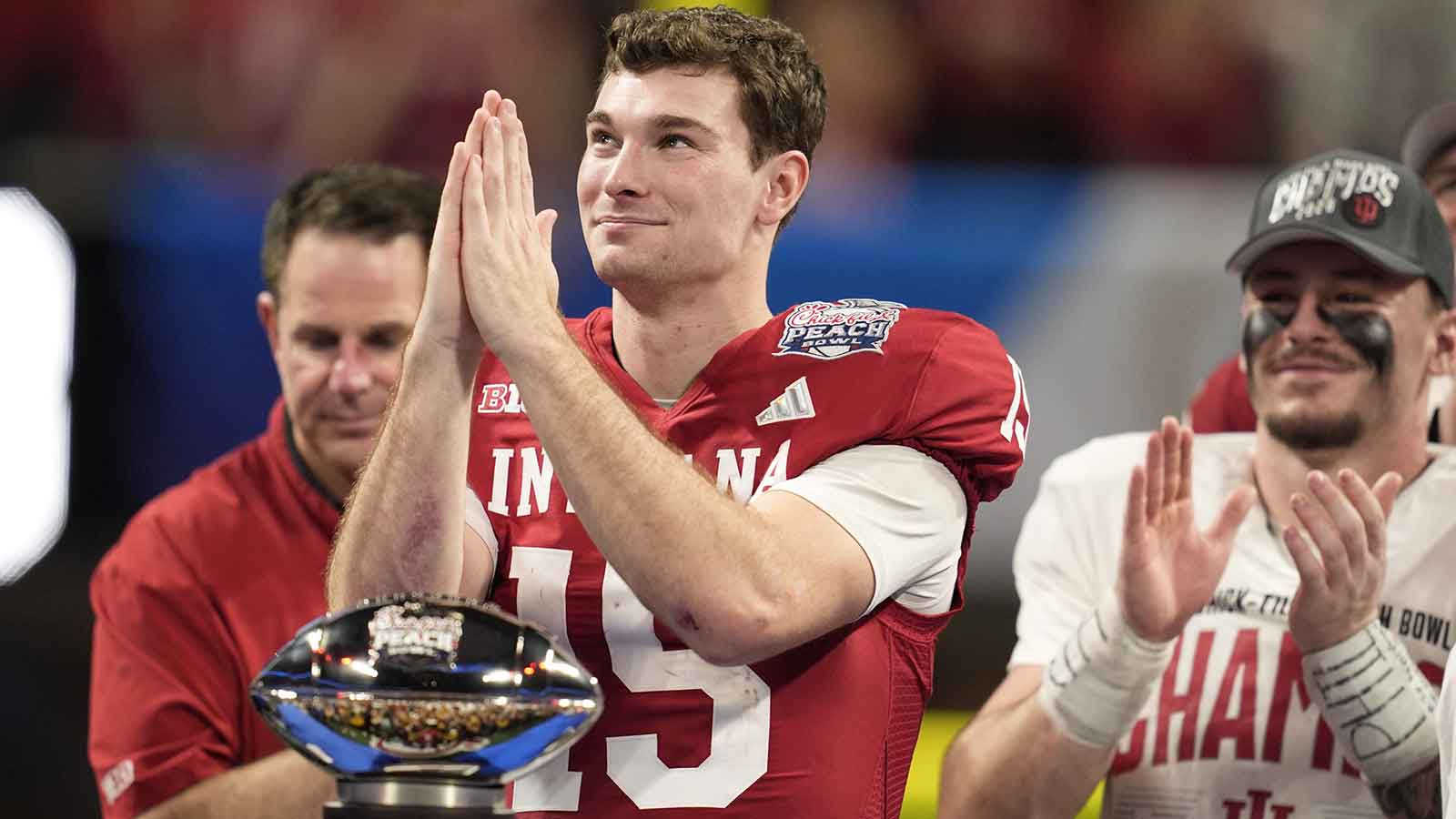 Fernando Mendoza’s Peach Bowl has fans hyped for 2026 NFL Draft