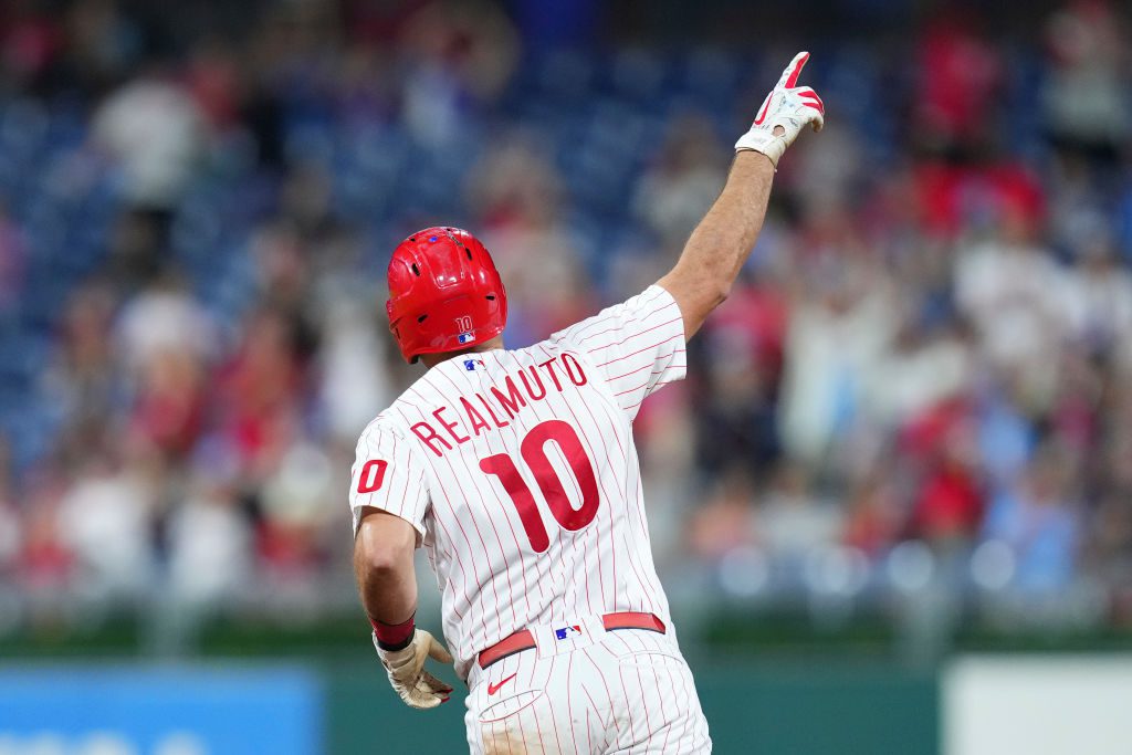 費城費城人隊與 JT Realmuto 重聚