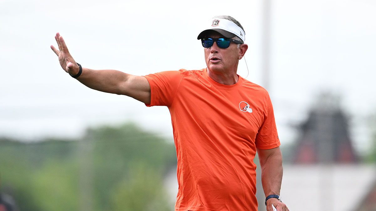 聘用托德·蒙肯 (Todd Monken) 將如何影響吉姆·施瓦茨 (Jim Schwartz) 的未來