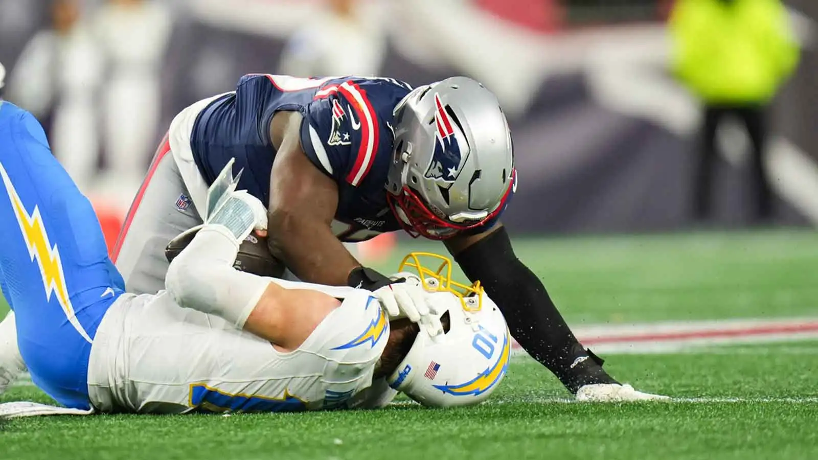 邁克·弗拉貝爾 (Mike Vrabel) 揭開了改變遊戲規則的時刻