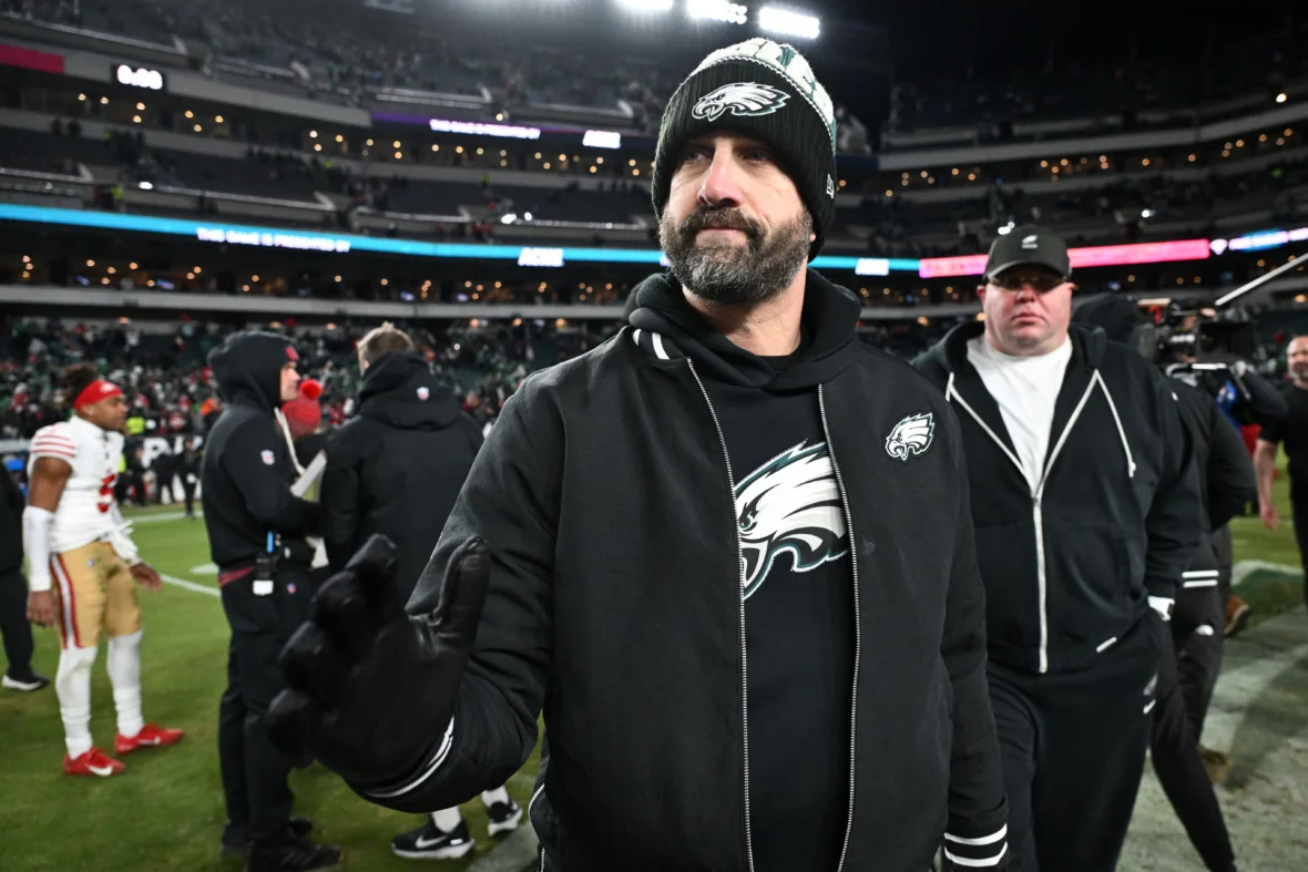 費城老鷹隊聘請前 NFL 四分衛作為新的進攻協調員