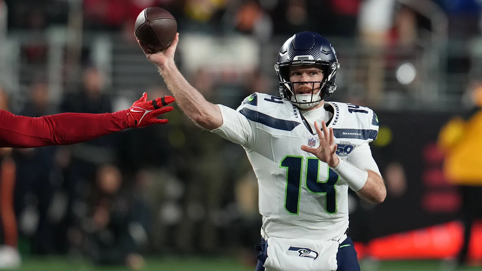 薩姆·達諾德 (Sam Darnold) 在 49 人隊比賽前驚人地加入了傷病報告
