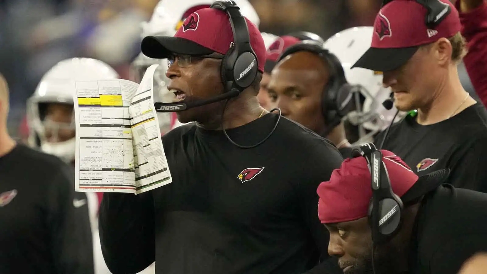 萬斯·約瑟夫（Vance Joseph）為庫克隊提供的“教練點”幫助了 INT 對陣比爾斯的關鍵比賽