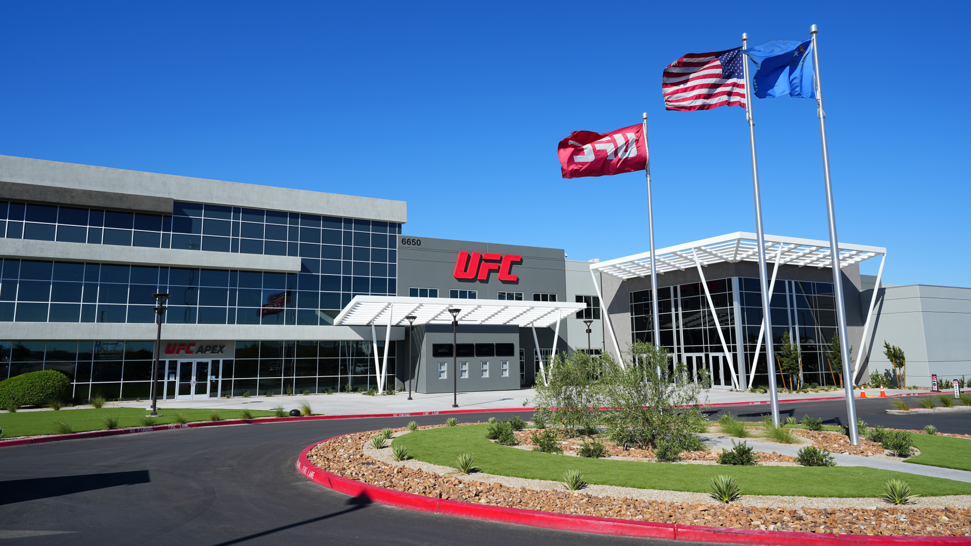 達納·懷特 (Dana White) 與馬克·扎克伯格 (Mark Zuckerberg) 達成豐厚協議後，價值 7000 萬美元的 UFC 標誌性場地更名