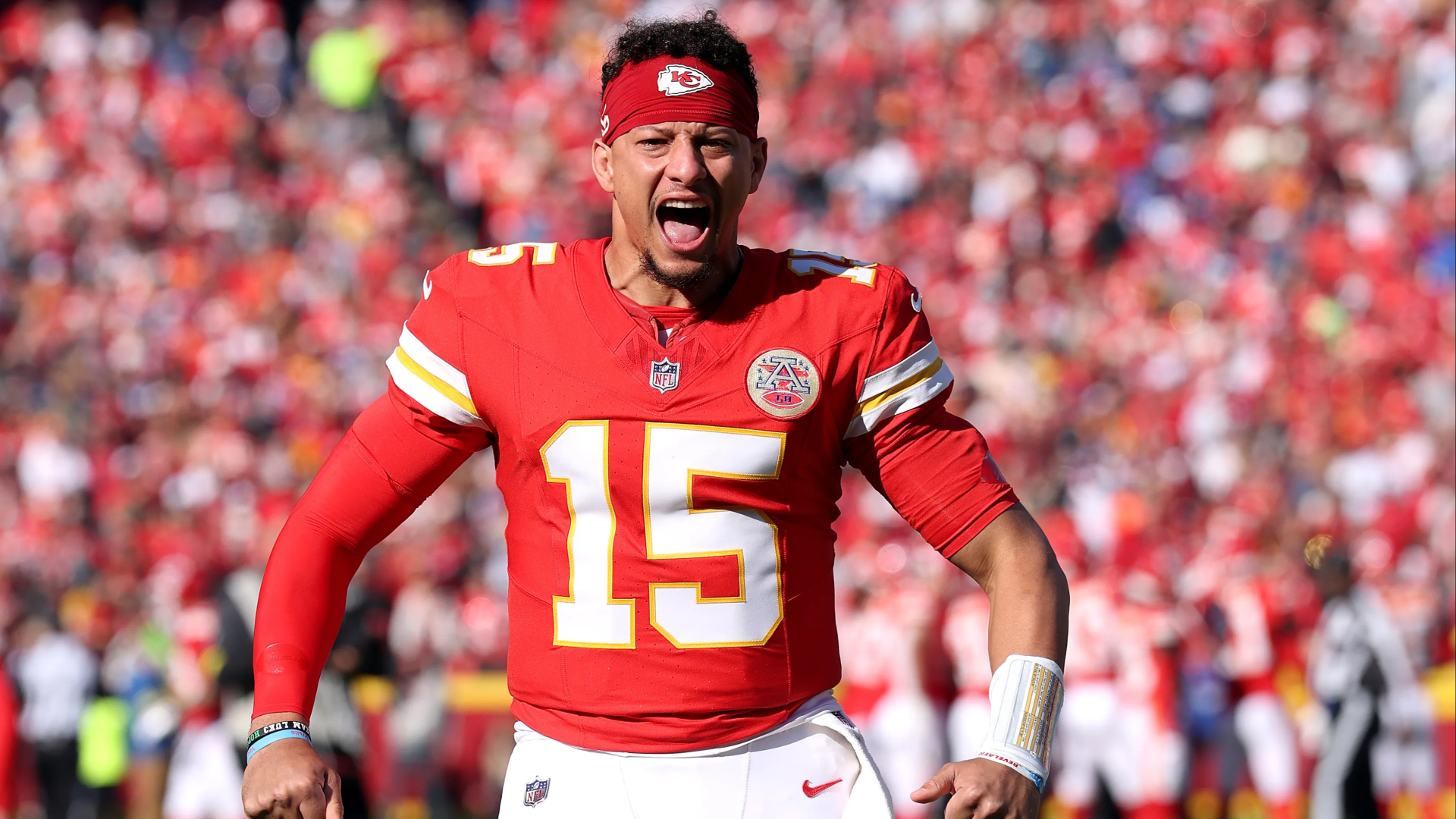 身價 130 億美元的 NFL 老闆明確表示，無論球迷喜歡與否，聯盟即將發生根本性變化