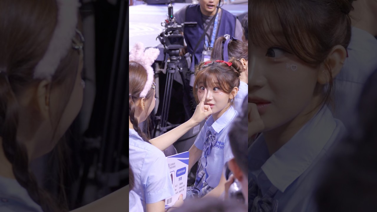 Lý Nhã Anh dạy Lee Ju-eun làm mắt lác cực hài hước | Cheerleader Korea