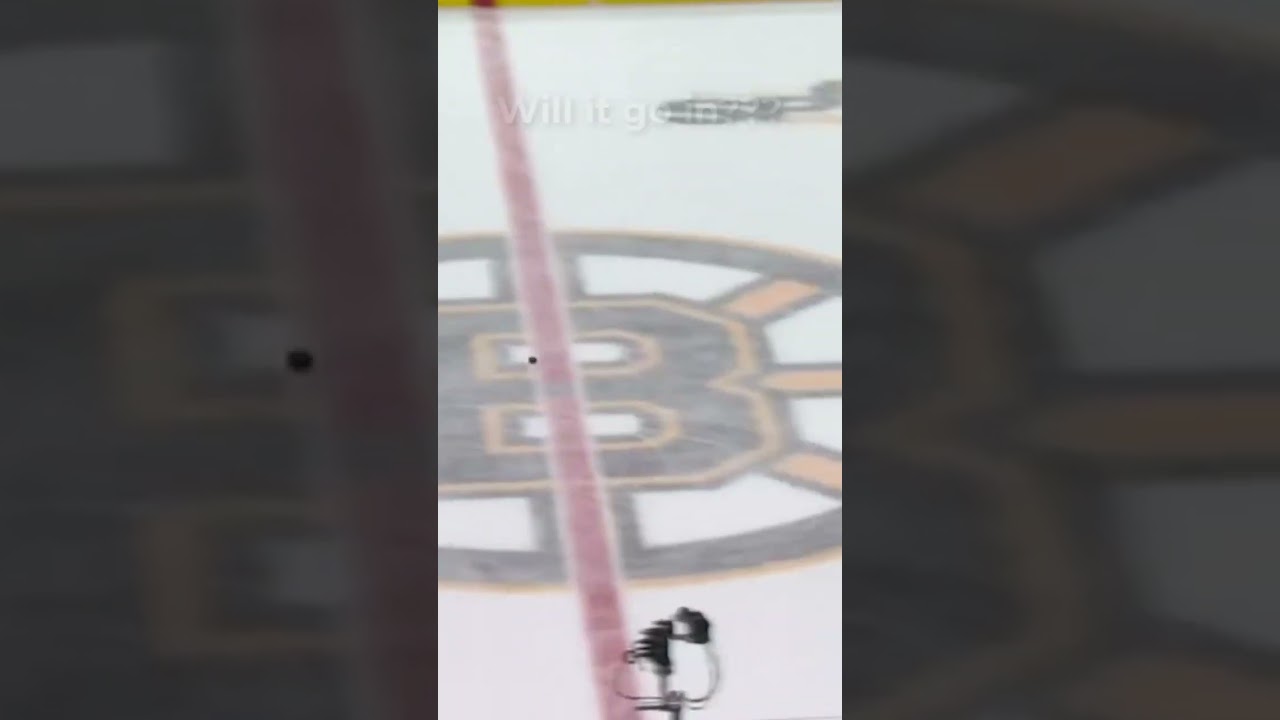 Can an Ice Hockey Goalie Score a Goal? 🏒🥅 #shorts #hockey #nhl
