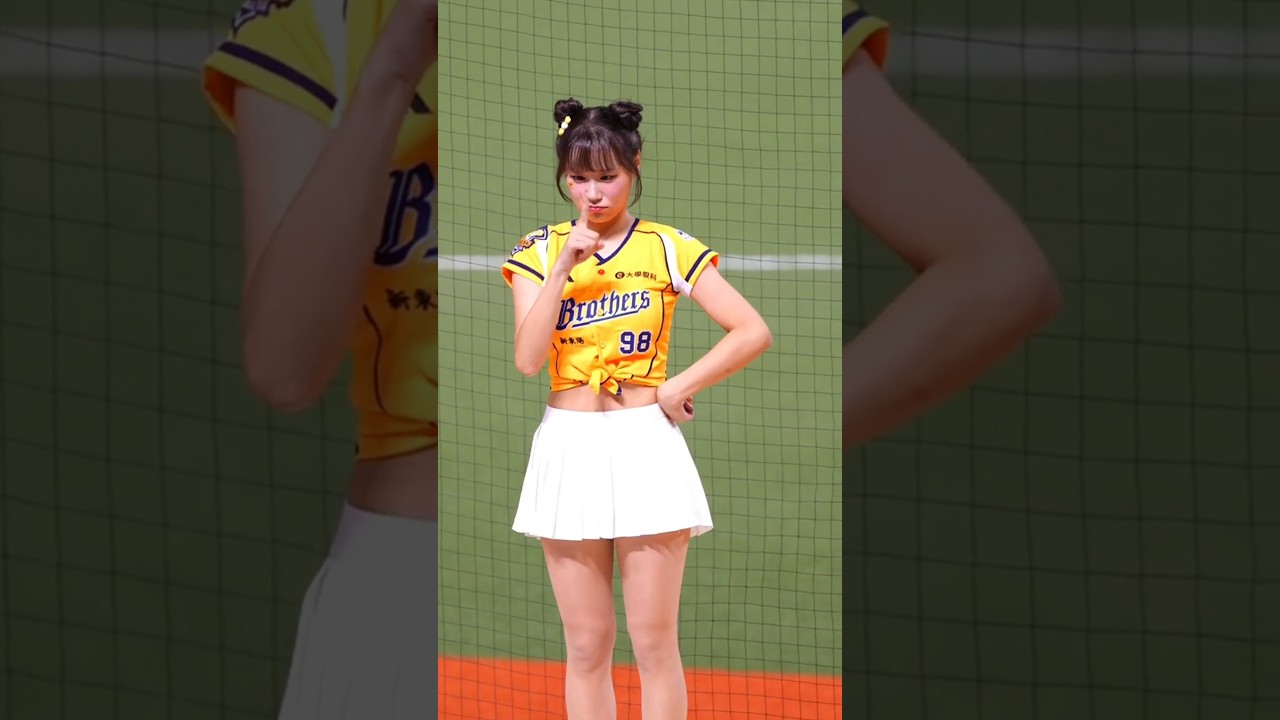 Jjubi 鬥雞眼超萌瞬間！Passion Sisters 峮峮接班人可愛炸裂
