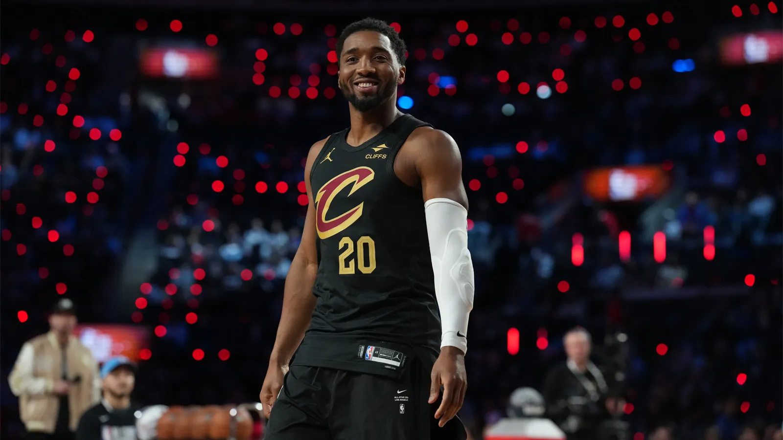 Donovan Mitchell gives up new goal after 100th career 30-point game