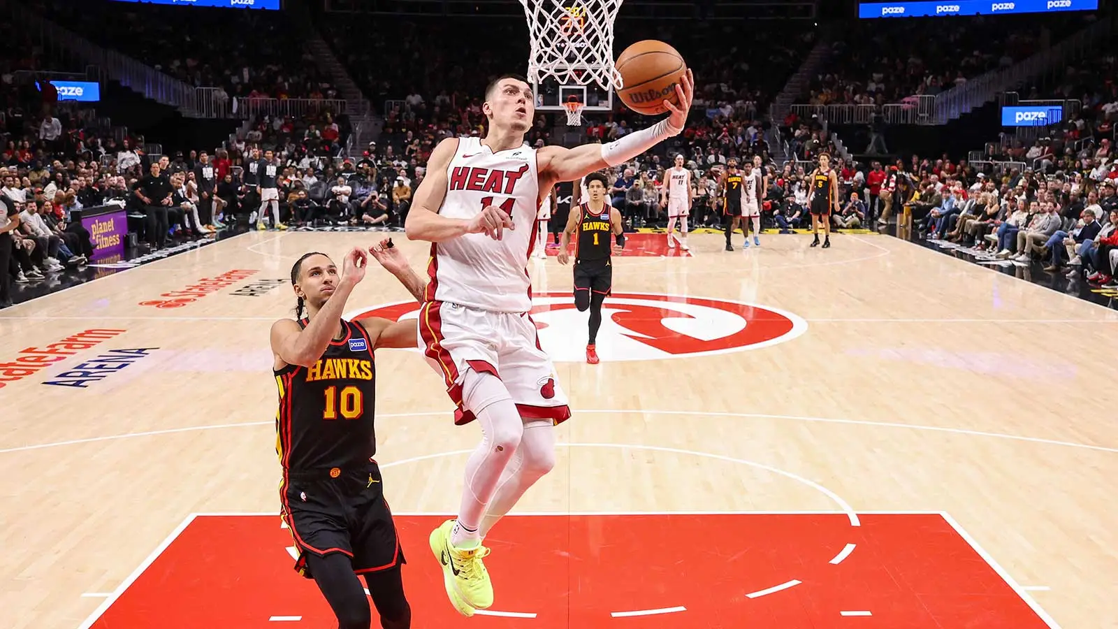 埃里克·斯波尔斯特拉（Erik Spoelstra）“最大化”扮演泰勒·希罗（Tyler Herro）的替补角色作为回报
