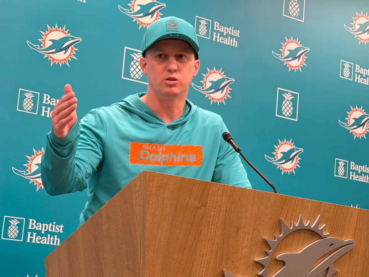 迈阿密海豚队是 2025 年 NFL 选秀四分卫前景的“超级粉丝”