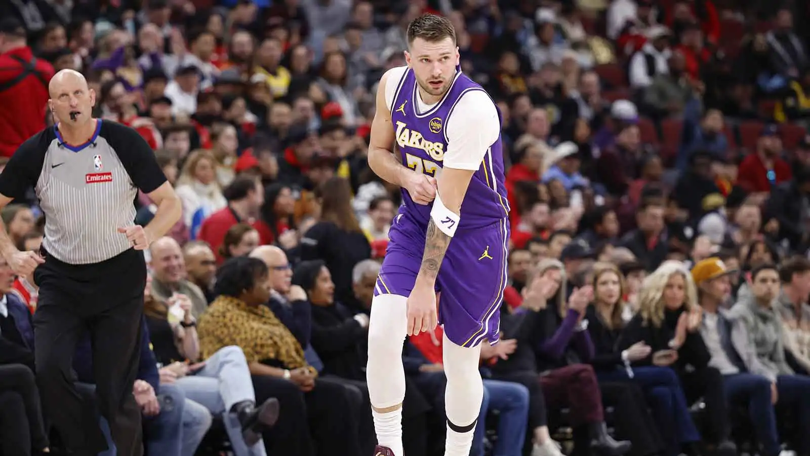 奇怪的是，卢卡·东契奇并不在 NBA 的最后一秒投篮手之列