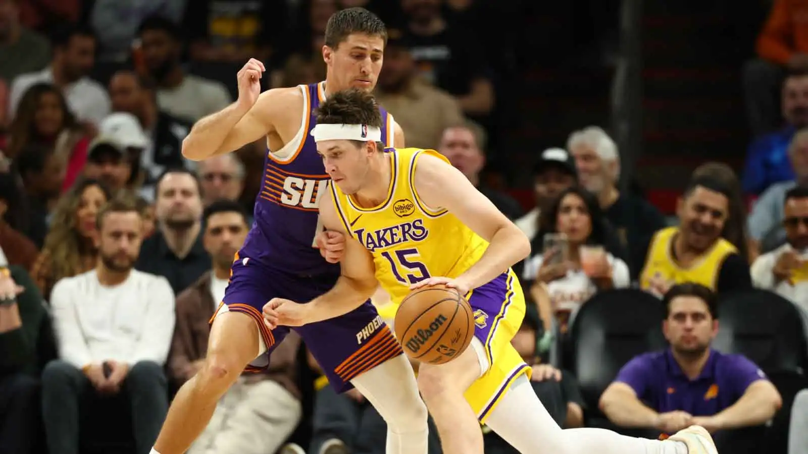 Austin Reaves’ 2-word mic goes off after blowout loss to Suns