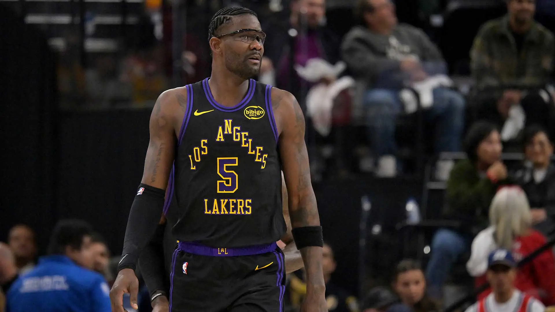 Deandre Ayton trolled by fans after embarrassing loss to Suns