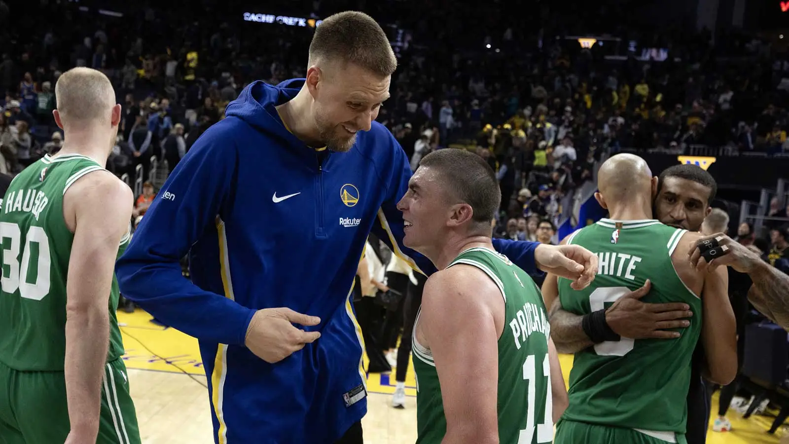 Kristaps Porzingis’ positive take on injury report ahead of Lakers clash