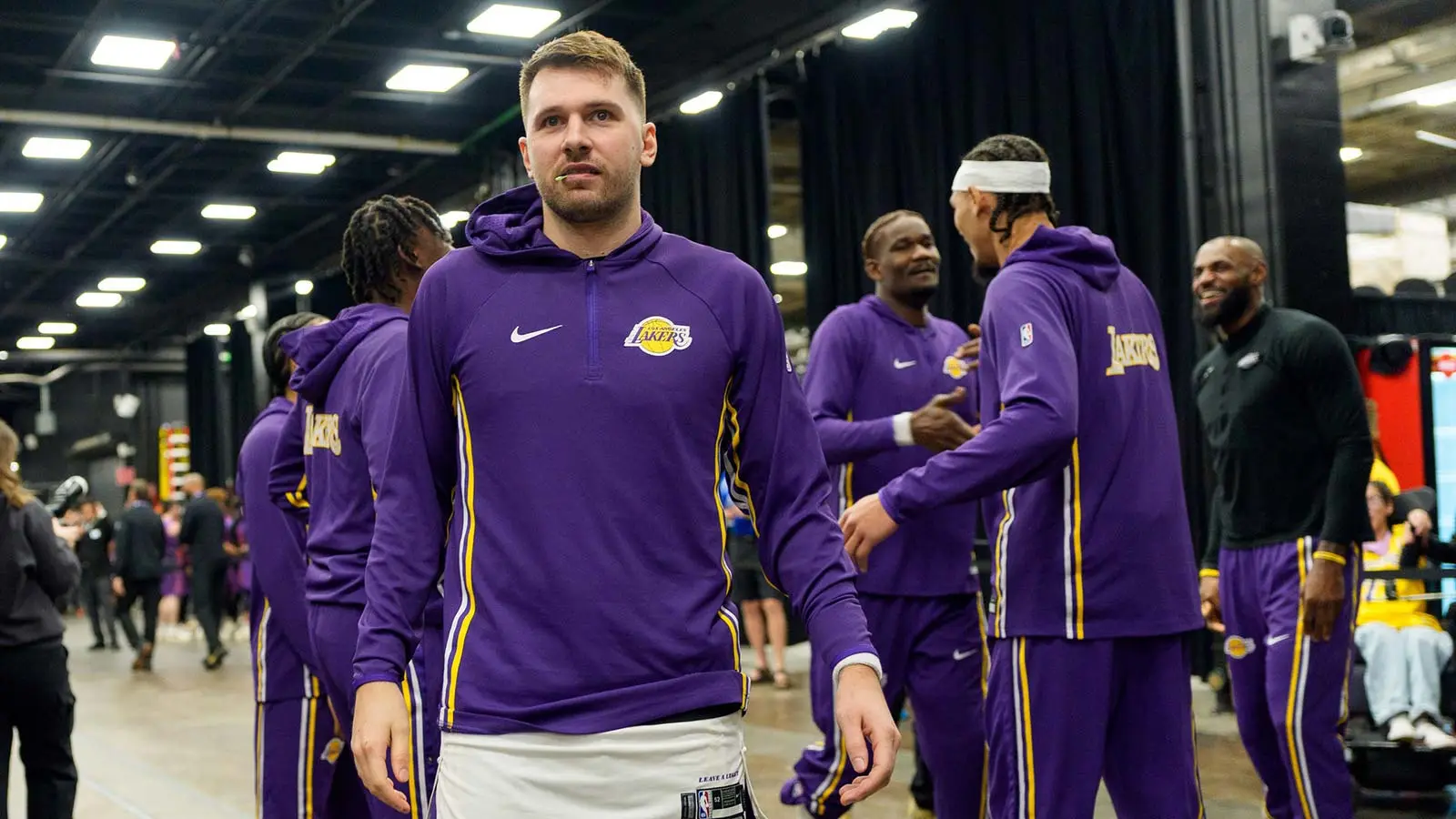 Why doesn’t LA want to copy the 2 teams in the exclusive 30-year-old club?