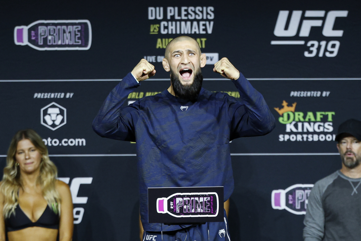 Chimaev’s coach gives surprising advice to Pereira amid super-fight talk