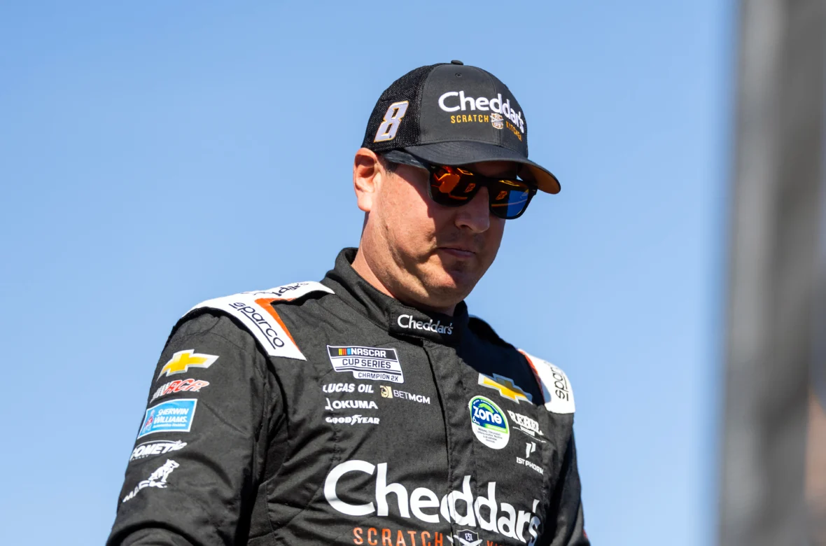凱爾·布​​希 (Kyle Busch) 表示 NASCAR 的新賽制有利於強隊