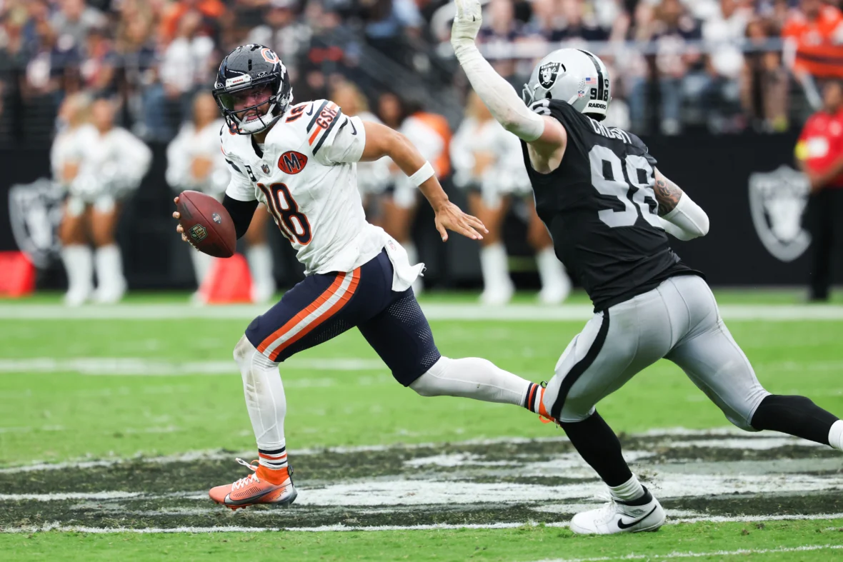 麦克斯·克罗斯比 (Maxx Crosby) 对凯勒·威廉姆斯 (Caleb Williams) 的赞扬引发 NFL 谣言工厂