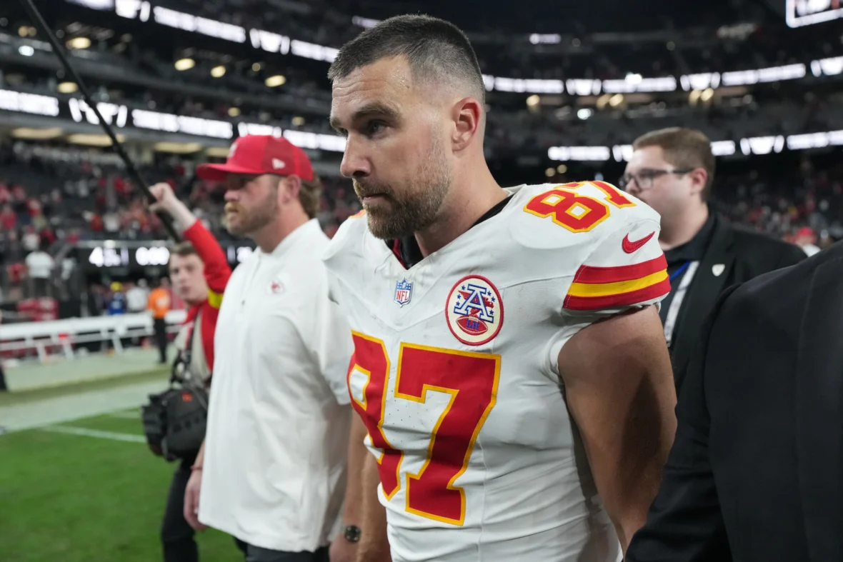 最新英特爾關於 Travis Kelce 是否會在 2026 年為 KC Chiefs 效力的消息