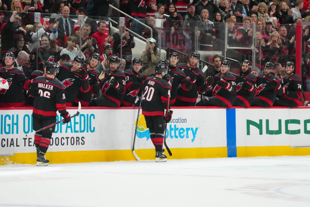 卡羅萊納颶風可能會在 NHL 交易截止日期前佔據主導地位