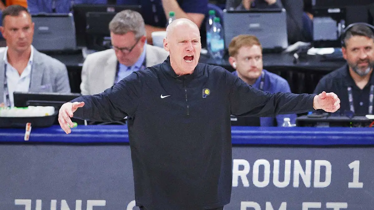 里克·卡莱尔 (Rick Carlisle) 在最初“不予置评”后就 10 万美元的坦克罚款发表声明