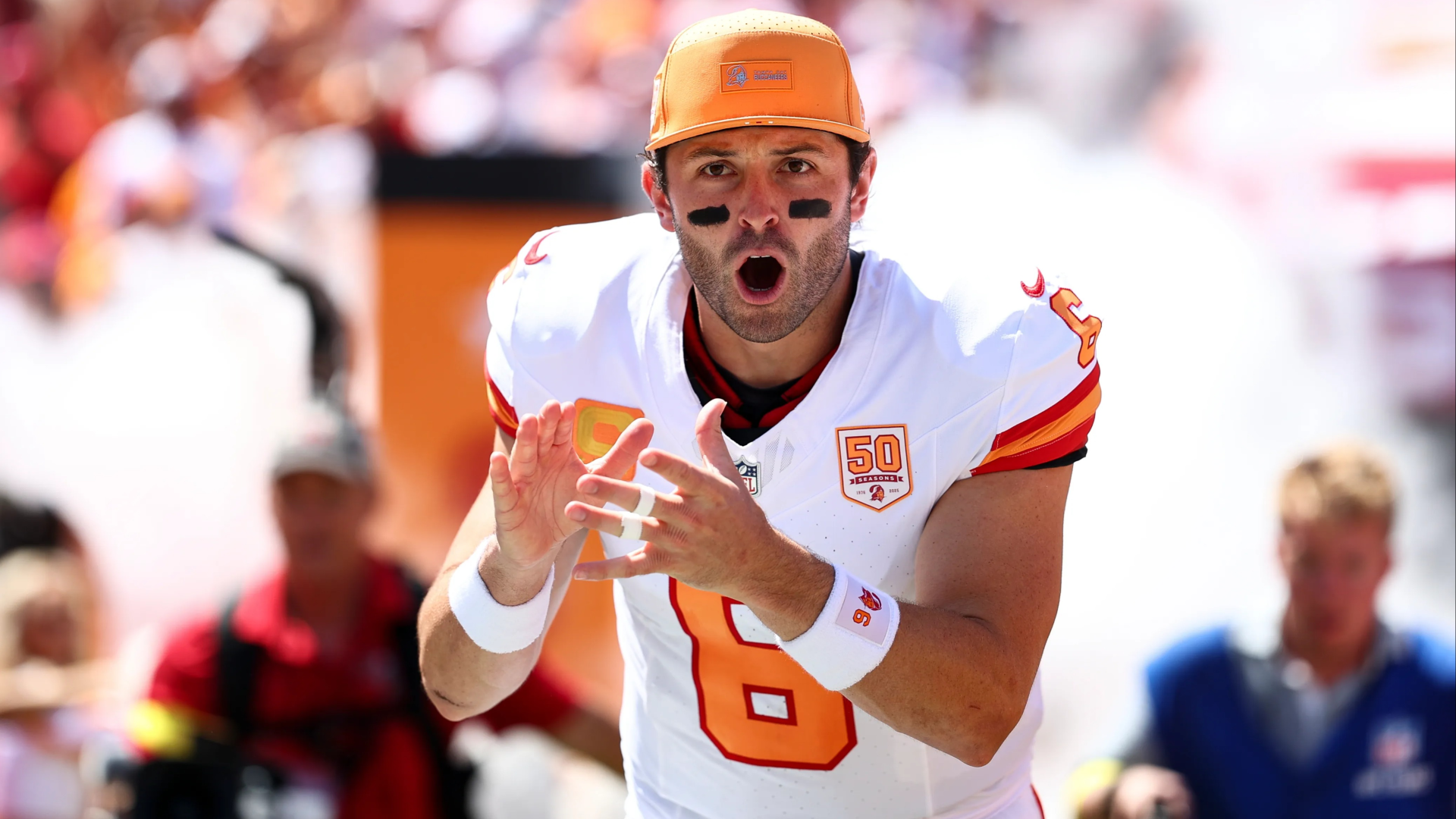 貝克·梅菲爾德 (Baker Mayfield) 透露“密友”山姆·達諾德 (Sam Darnold) 如何扭轉 NFL 職業生涯並贏得 1 億美元的賭注