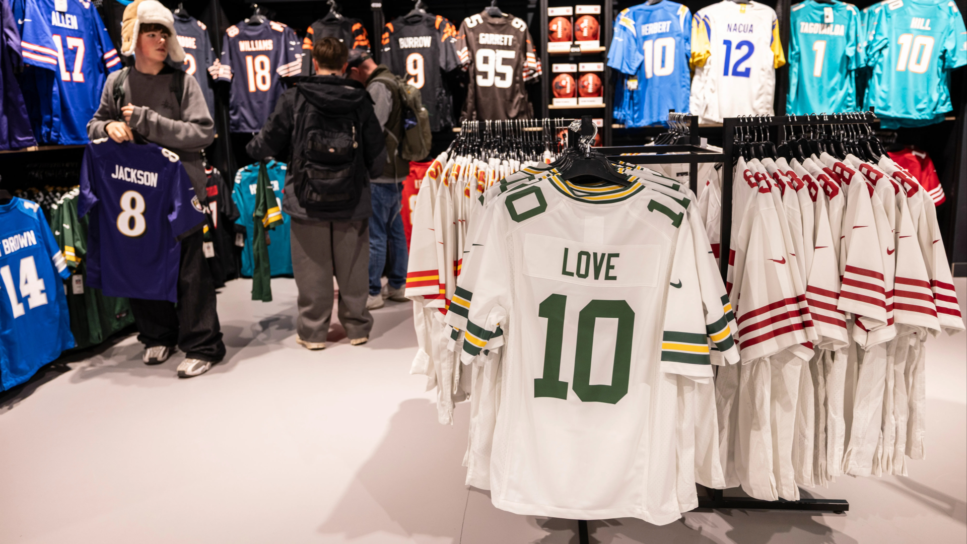 “史無前例”的超級碗挑戰讓 NFL 球迷憤怒，狂熱分子被迫道歉