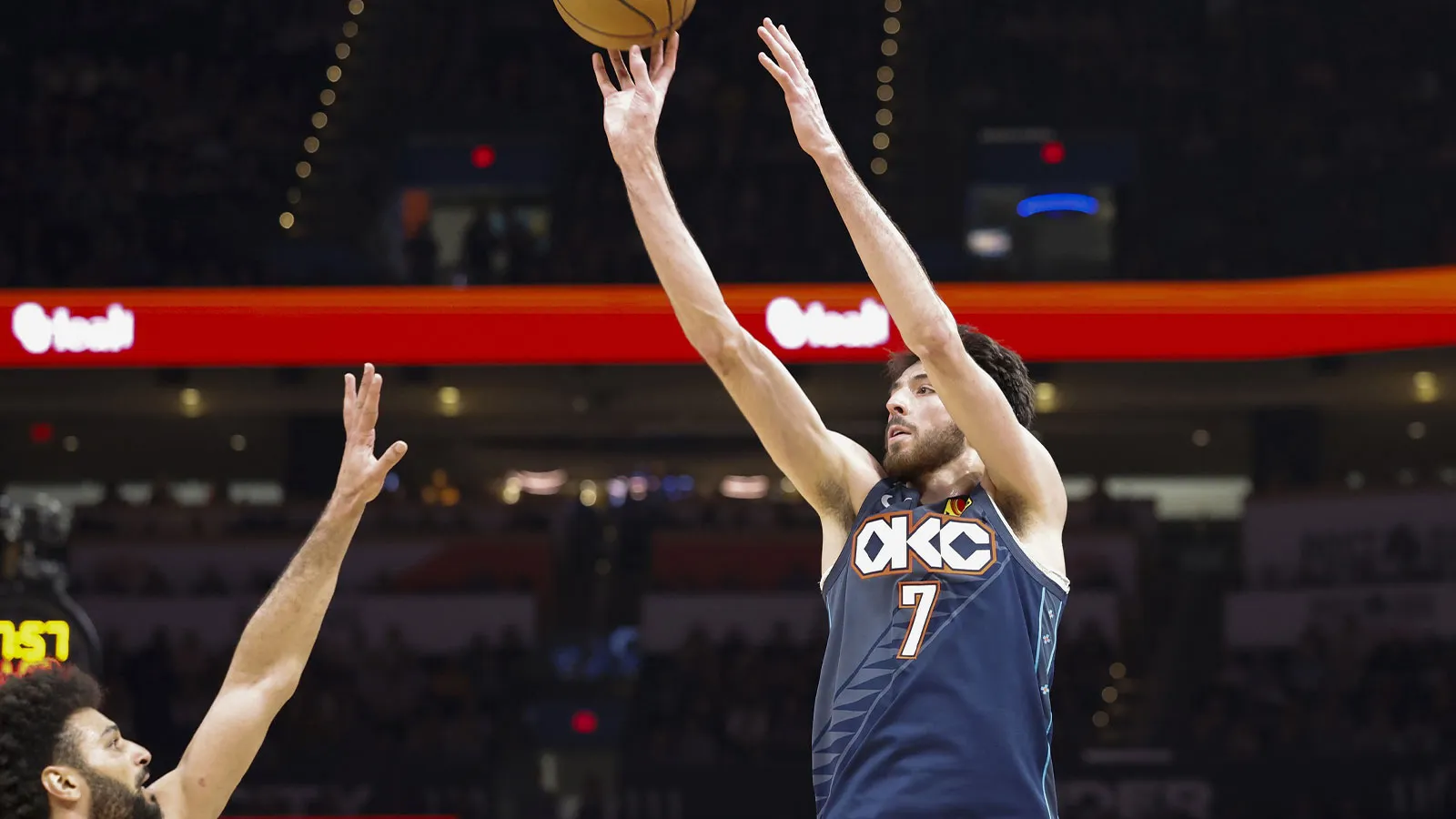 Chet Holmgren reacts to career milestone in win vs. Nuggets