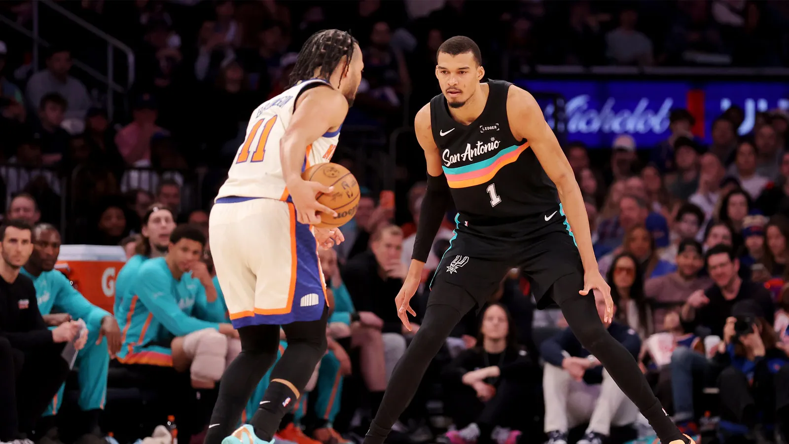 Analysts sound alarm after San Antonio’s crushing defeat to the Knicks