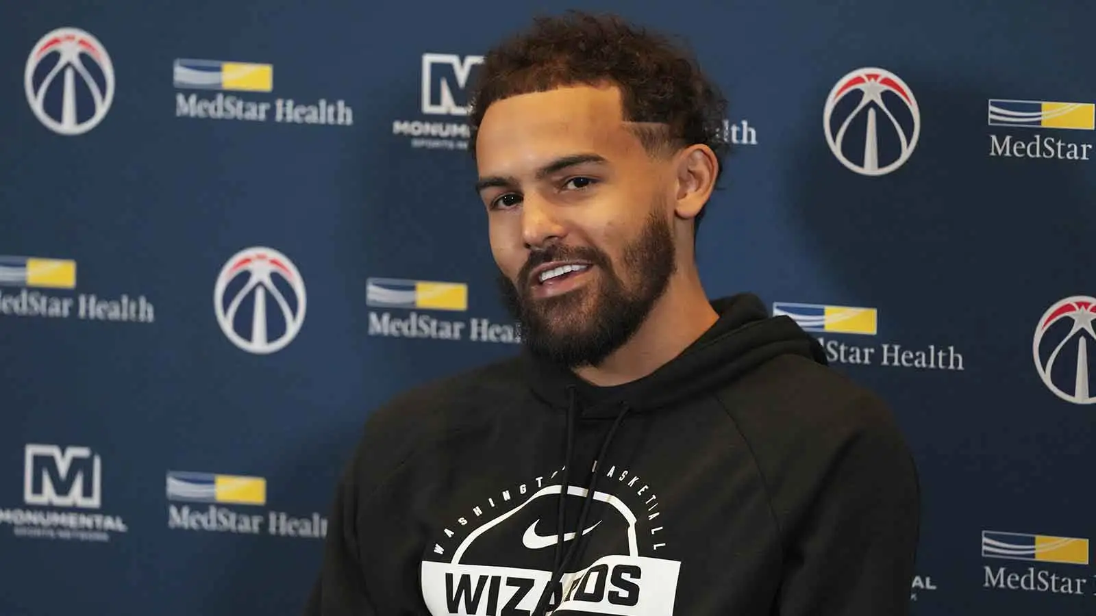 帕特里克·贝弗利 (Patrick Beverley) 以狂野风格重新点燃特雷·杨 (Trae Young) 牛肉的魅力