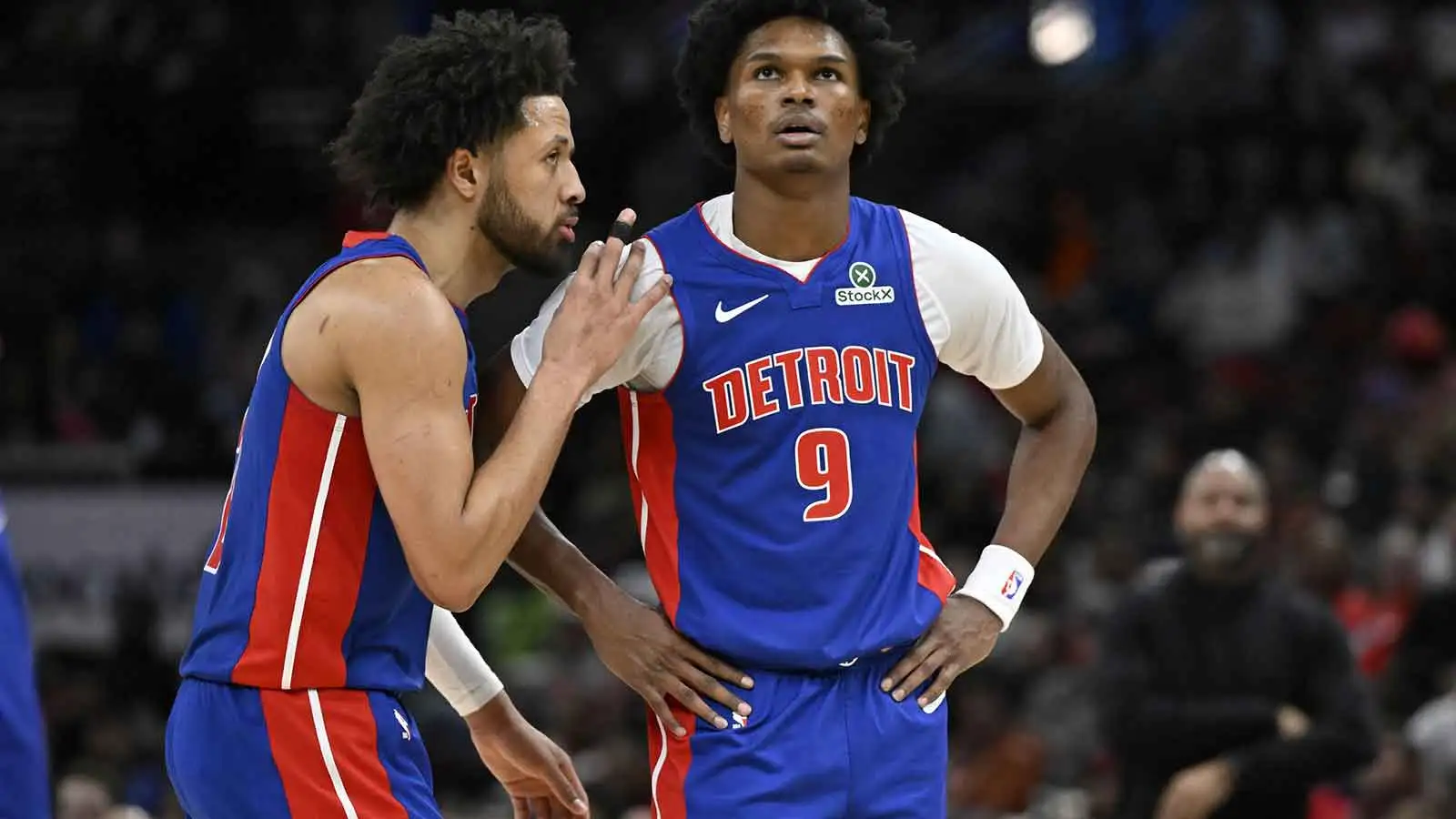 Aussie Thompson exits Spurs game early with ankle injury