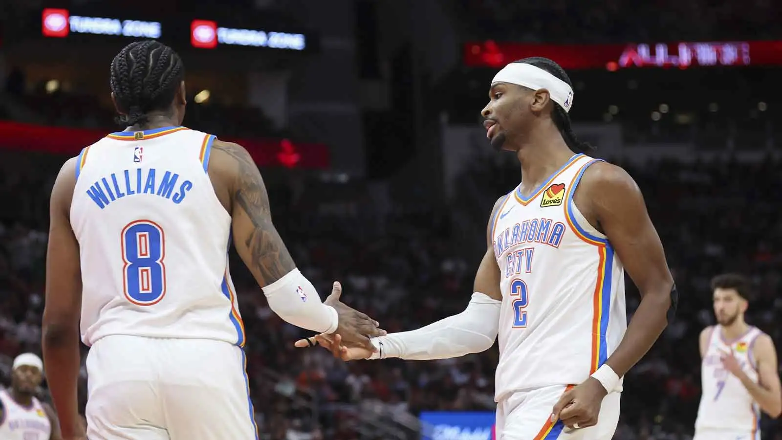 Shai Gilgeous-Alexander hilariously roasts Jalen Williams for outfit