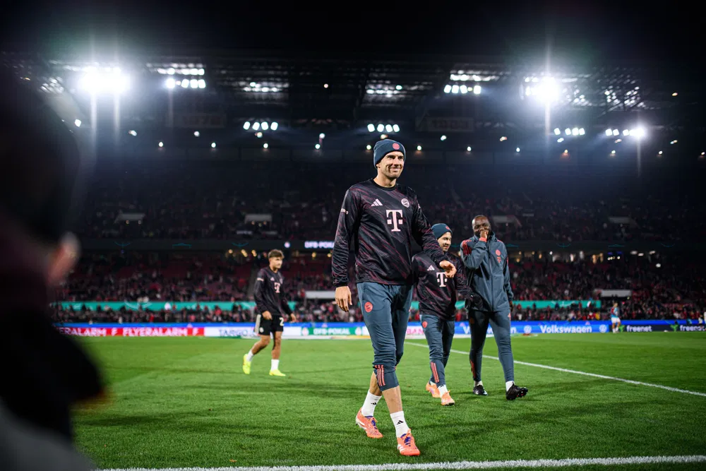 Arsenal and Tottenham offered transfer incentives as the player signs a move to the Premier League