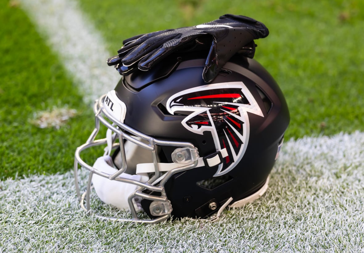亚特兰大猎鹰队以特价添加 28 岁职业碗四分卫