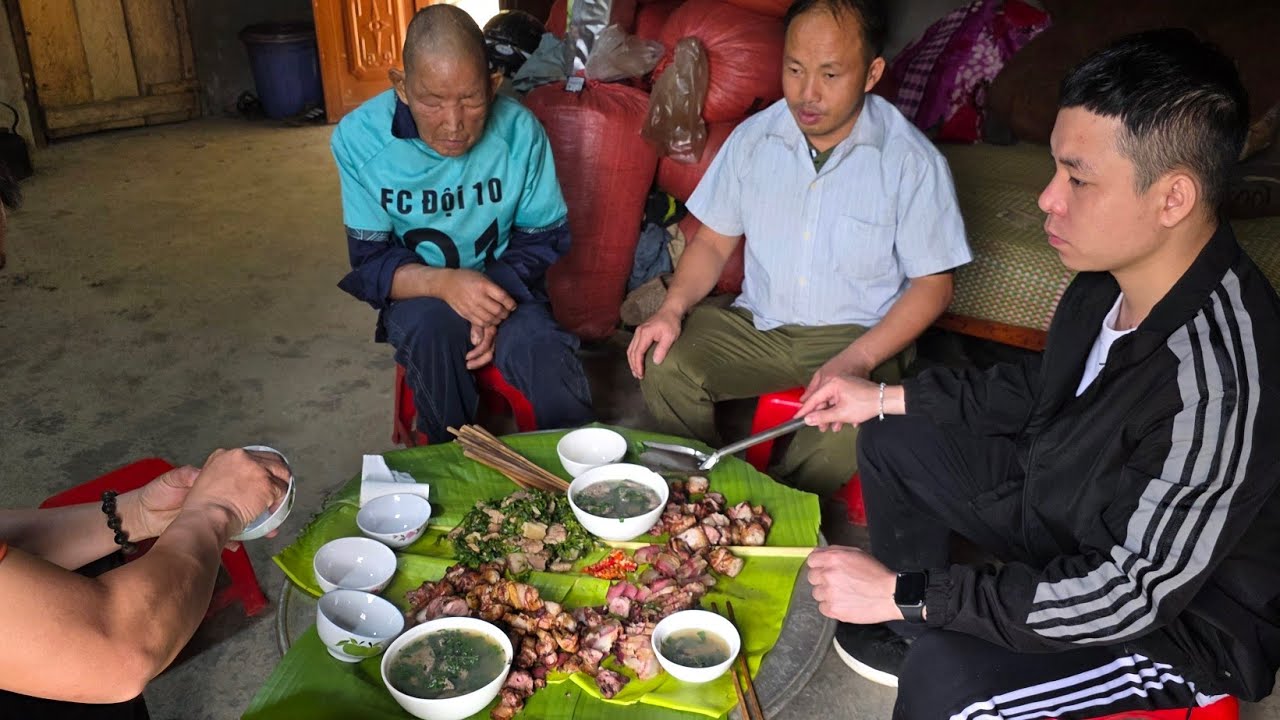Mở đại tiệc toàn món ngon đón Đại Ca Ngài ra Viện mặt lại To Đoành. Nguyễn Tất Thắng-Mừng Nguyễn Tất Thắng Ra Viện: Đại Tiệc Món Ngon Đón “Đại Ca” Trở Lại