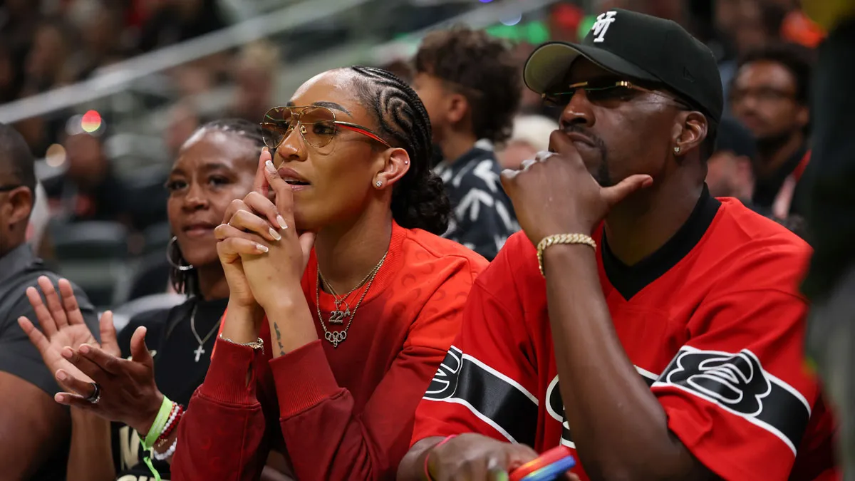 阿贾·威尔逊 (A’Ja Wilson) 在社交媒体上对巴姆·阿德巴约 (Bam Adebayo) 83 分之夜的现场反应