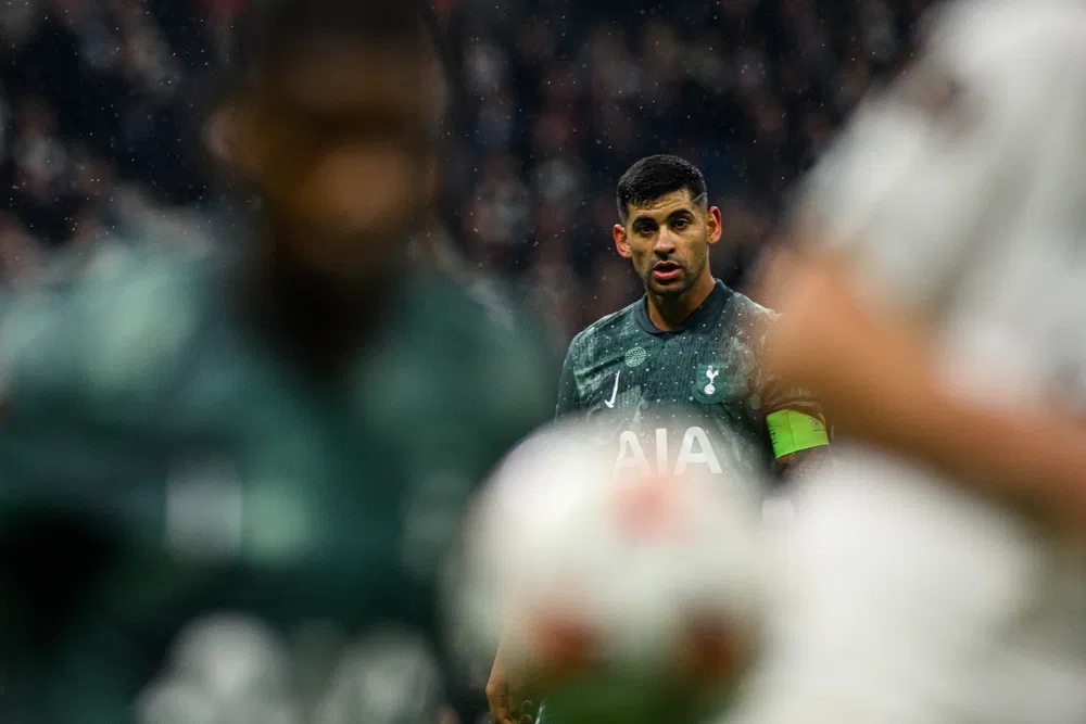 “Not worth the armband” – journalist criticizes Tottenham captain, then apologizes