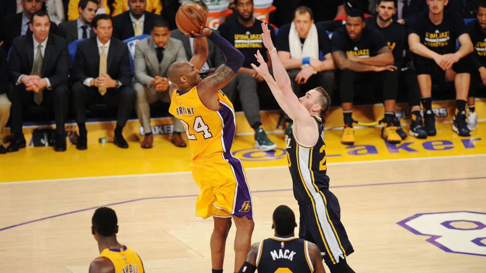 Gordon Hayward claims Kobe Bryant’s 60-point career finish ‘wasn’t a legitimate play’