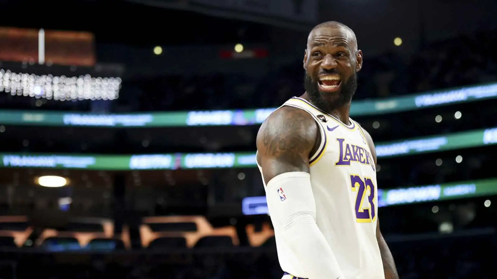 JJ Redick never saw what LeBron did against the Nuggets