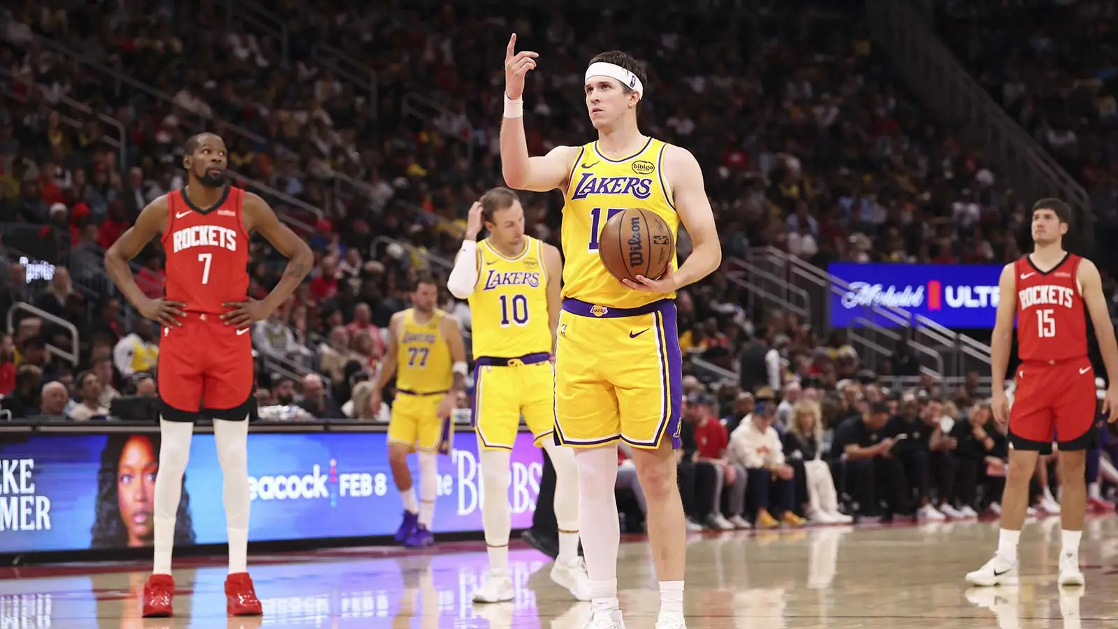 Is Austin Reeves playing tonight? lakers vs magic injury report