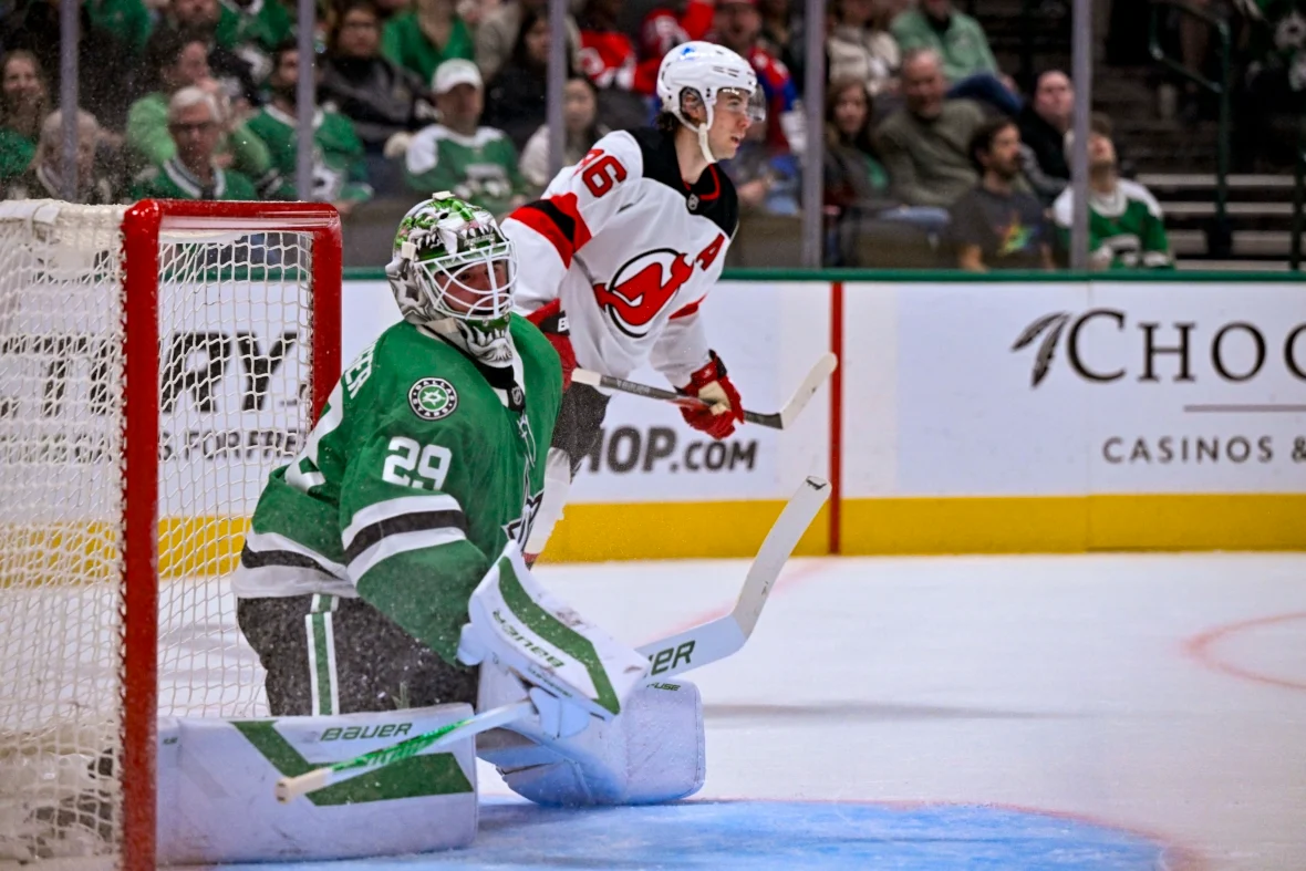 Devil’s Superstar Dirty Finish; maple leaf similarities