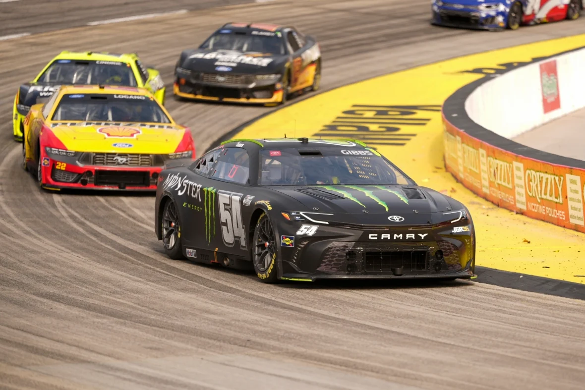 Winners, losers of NASCAR Cup Series race at Martinsville