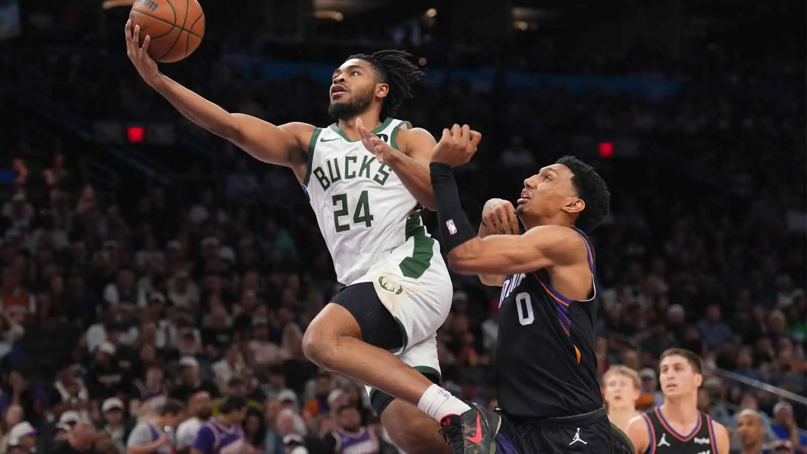 Milwaukee waives Cam Thomas 3 weeks after signing