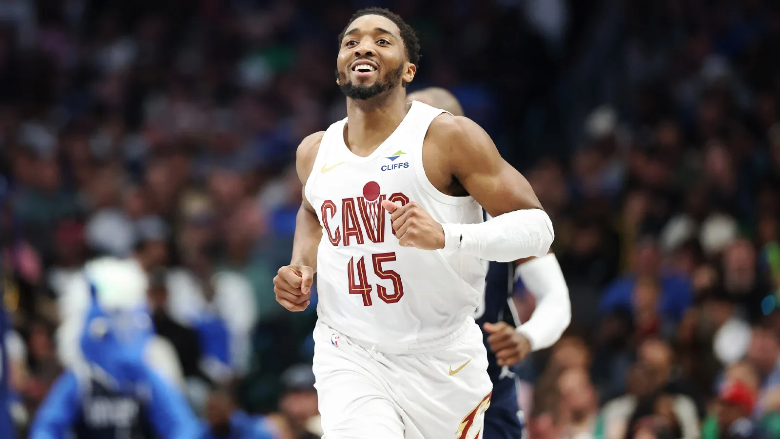 Donovan Mitchell scores a milestone hat-trick in one game