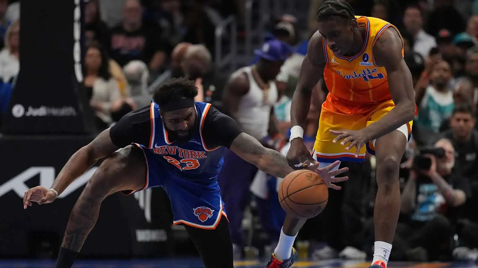 米切爾·羅賓遜（Mitchell Robinson）向團隊喊話，稱他們“沒有做任何事”
