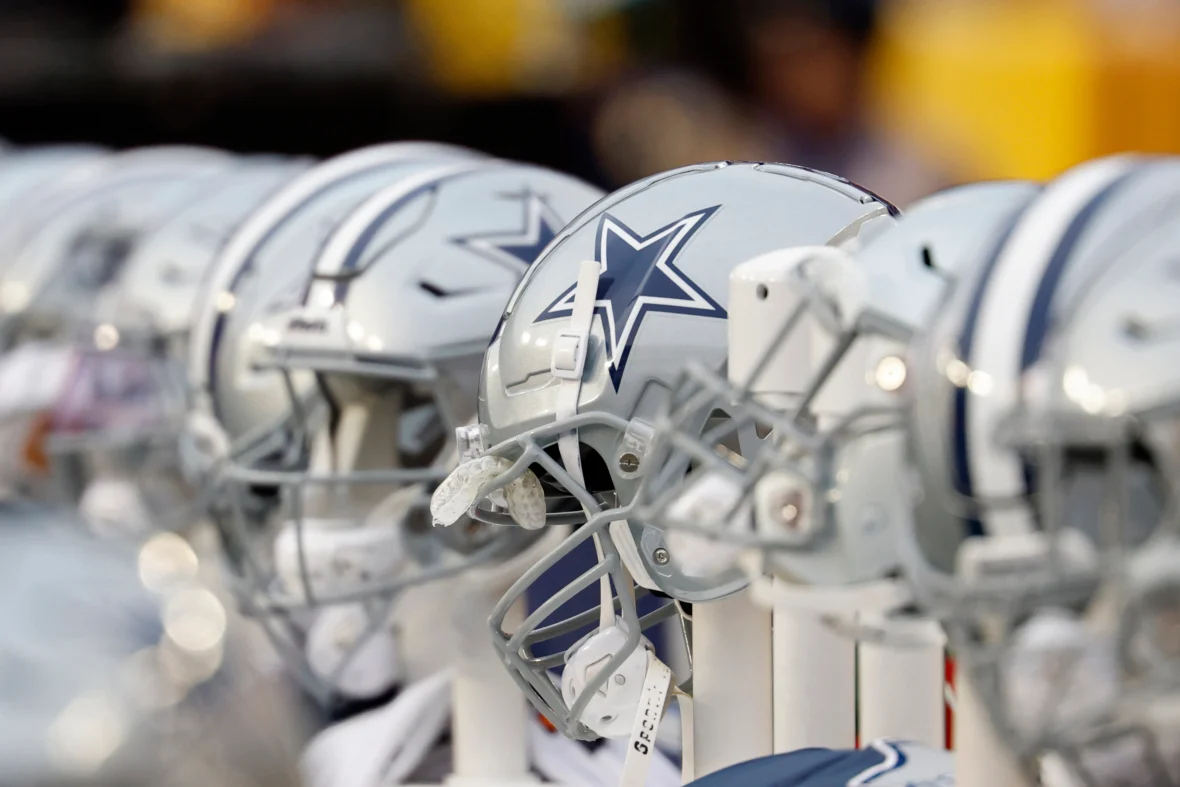 Dallas Cowboys lose out on two key free agent signings