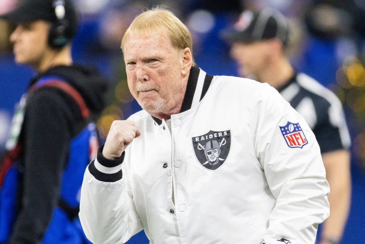 Mark Davis is not selling out to the Raiders so stop behaving like he is