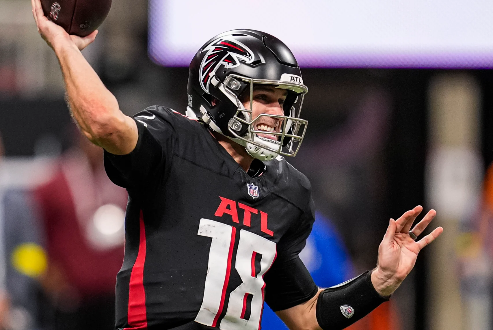 Will Kirk Cousins ​​follow the Aaron Rodgers blueprint this offseason?